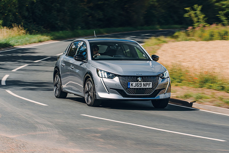 急於花掉3萬鎊,又剛好需要一部快捷乾淨的都會型汽車嗎?如今選擇之多終於到了可以隨便你挑的地步。