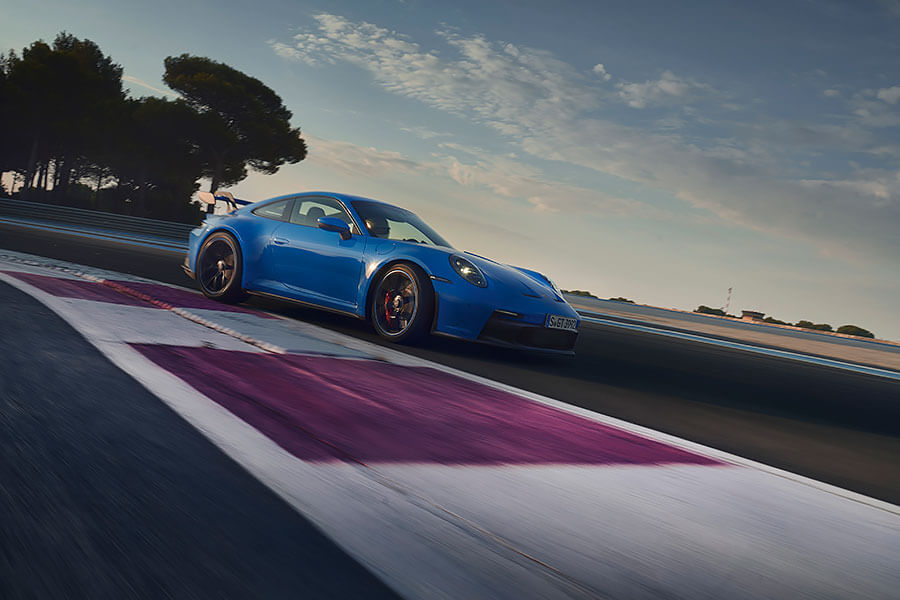 常言道,賽車場上差一秒就天差地遠,但在紐伯靈差了十三秒又是個什麼樣的概念……