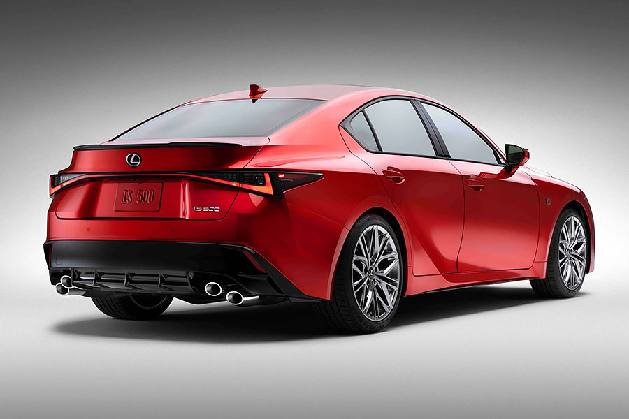 面對德系三本家長期領先的局勢,凌志終於打出了手中的王牌。