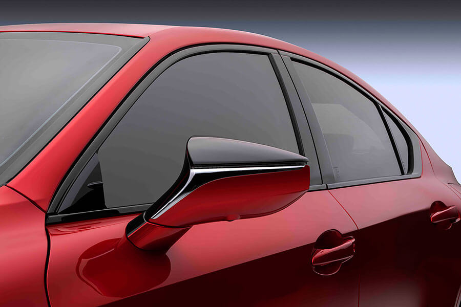 面對德系三本家長期領先的局勢,凌志終於打出了手中的王牌。