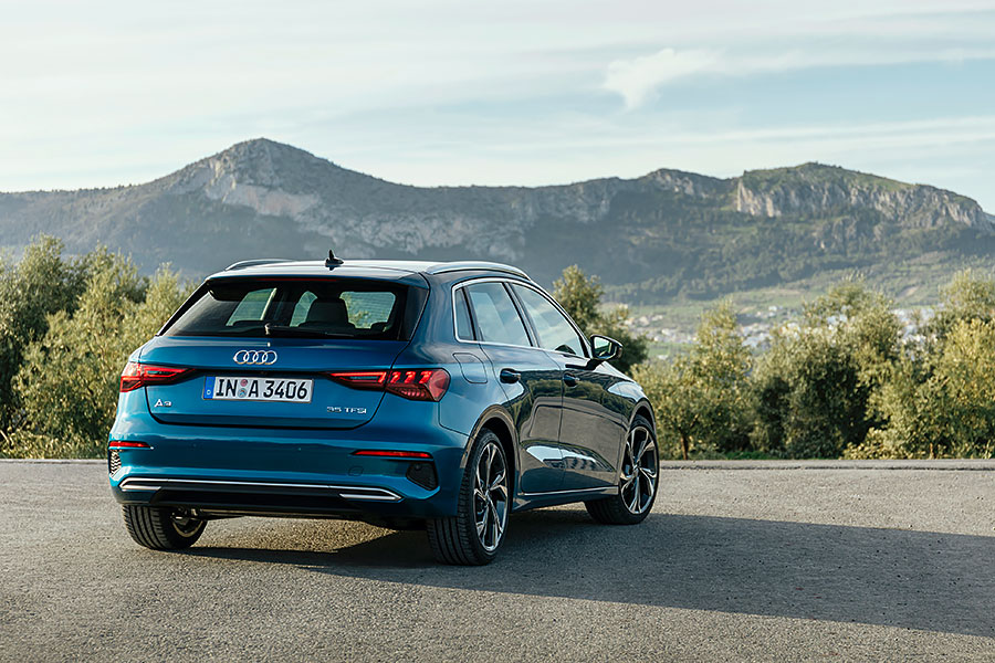 百工百業開工大吉,新年強檔正式上演。