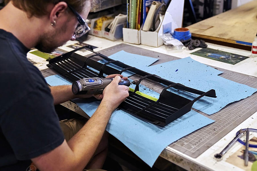 TG和Singer持續發酵的愛情故事現已暴升五個檔,也是時候登堂入室拜會他們的新廠房。