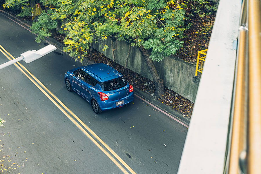 七速CVT的確少了幾分過往激情,但試問,Swift從未熱情如火漫力四射。
