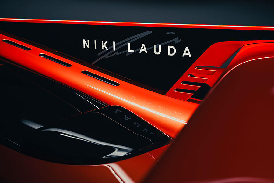 超跑橫行的年代,不來一輛賽道專用版本當然說不過去,各位有請GMA T.50s Niki Lauda。