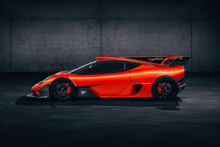 超跑橫行的年代,不來一輛賽道專用版本當然說不過去,各位有請GMA T.50s Niki Lauda。
