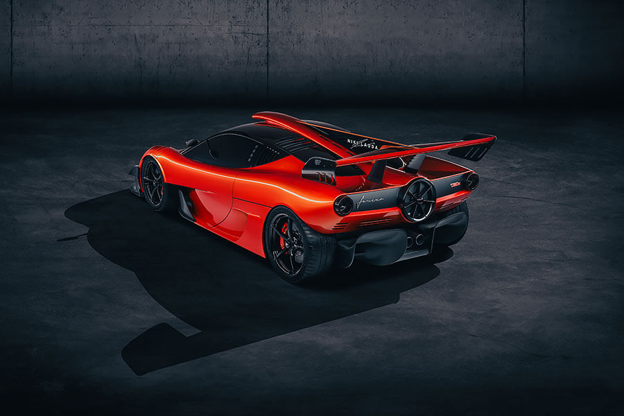 超跑橫行的年代,不來一輛賽道專用版本當然說不過去,各位有請GMA T.50s Niki Lauda。