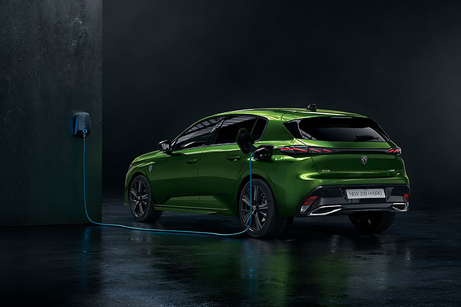 想要剛出爐的全新廠徽？請先跨過700萬人氣門檻再說！