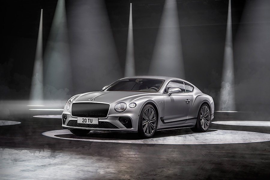 不就只是推出個Speed車型?沒想到就順便打造出了一部史上最速……