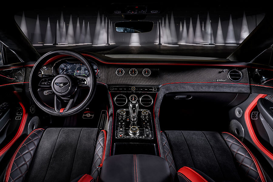 不就只是推出個Speed車型?沒想到就順便打造出了一部史上最速……