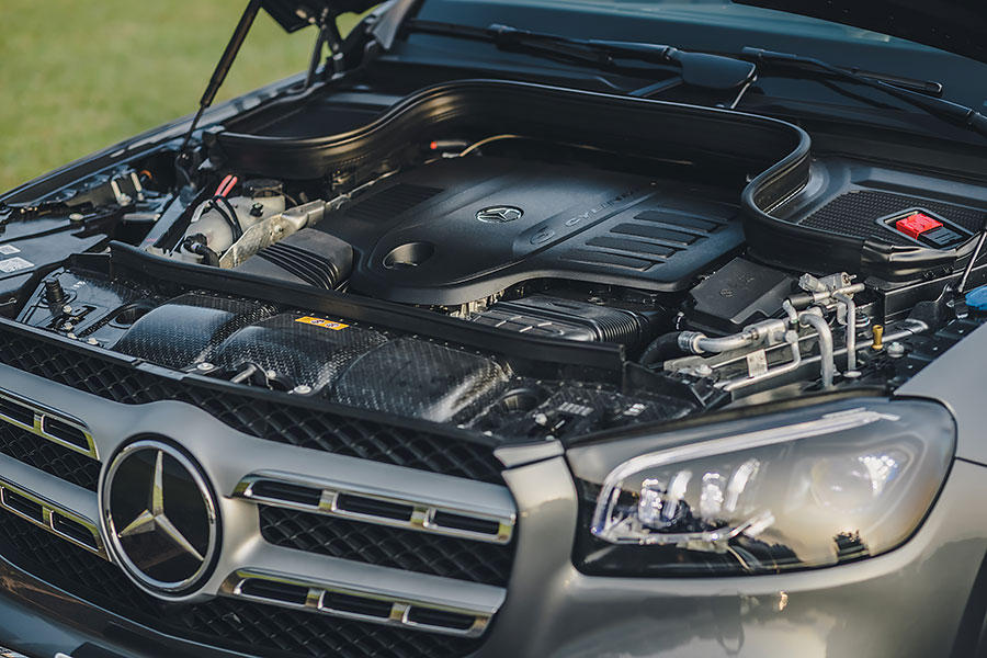 老實說GLS在台灣已經發表超過一年,前段時間倒也是顯得有些陌生,不過最近也趁著邁巴赫版本的到來而熱鬧一波。