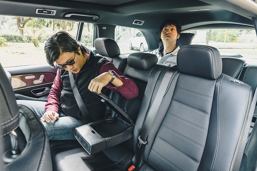 老實說GLS在台灣已經發表超過一年,前段時間倒也是顯得有些陌生,不過最近也趁著邁巴赫版本的到來而熱鬧一波。