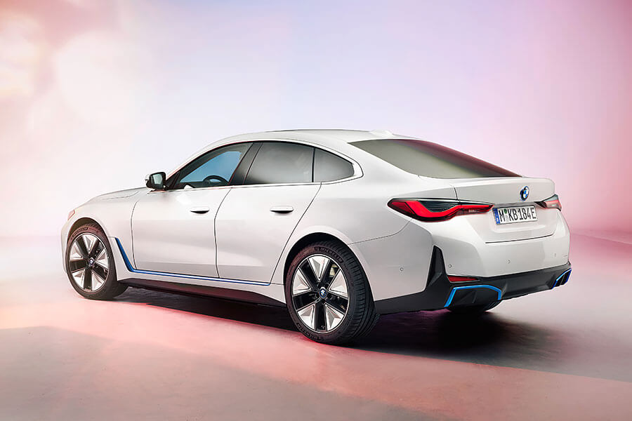 好東西就是要慢慢品嘗才夠味，寶馬最新款電動車i4亦是如此。