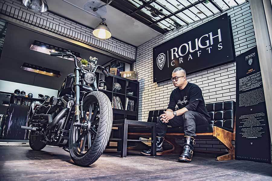 Rough Crafts這些年的成品並不少，每一輛皆為車主精心客制完成心中的那部帥氣模樣，這是客製化的優勢更具稀有獨特性。