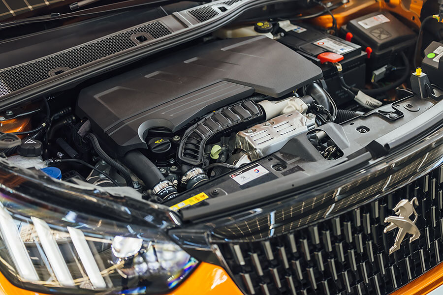 造出一等好車的寶獅2008,擁有亮麗外型及前衛科技使然,這更讓我輩更期待208那天的到來吶。