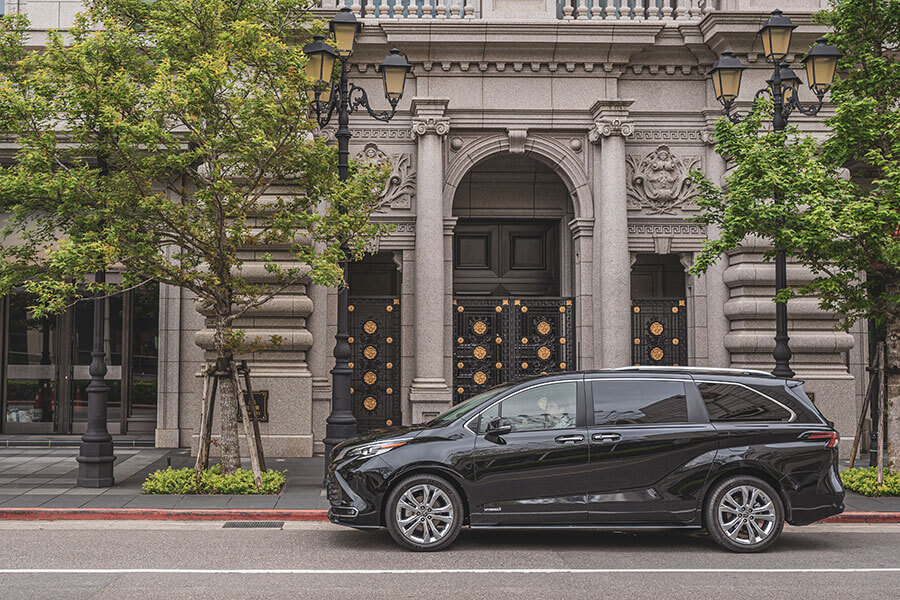 日常購物都懂得選家庭號了,買車又何嘗不是如此呢?