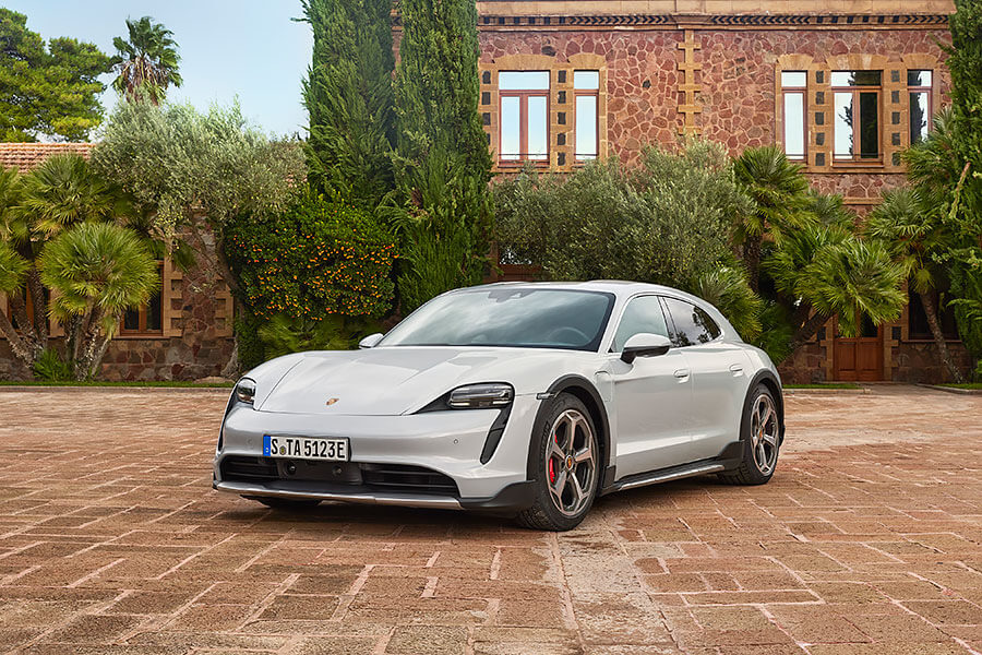 你各位放在心中已久的純電跨界旅行的夢想,保時捷正式實現了!