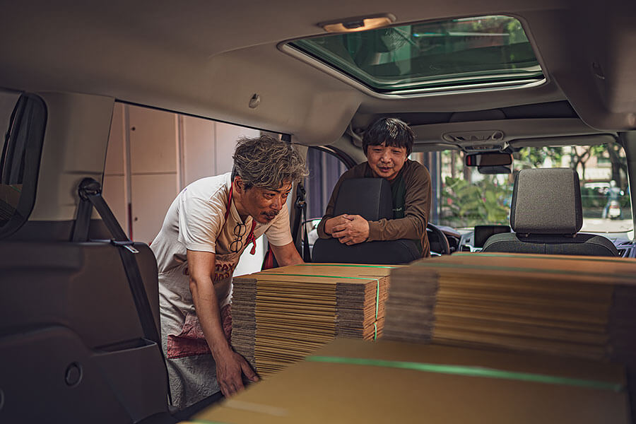 凱弟在商旅車市場上紮根相當深,此次新秀Tourneo Connect是否具備突破防線的本事?我們在此先設下幾道關卡……。