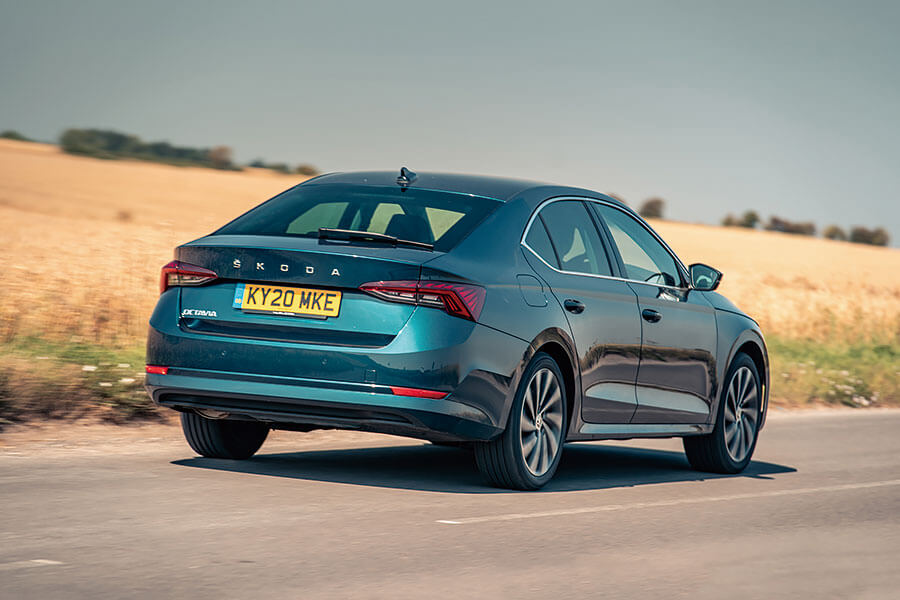 大伯如今依然大談Skoda的舊笑話嗎?是時候讓老人家見識見識了。