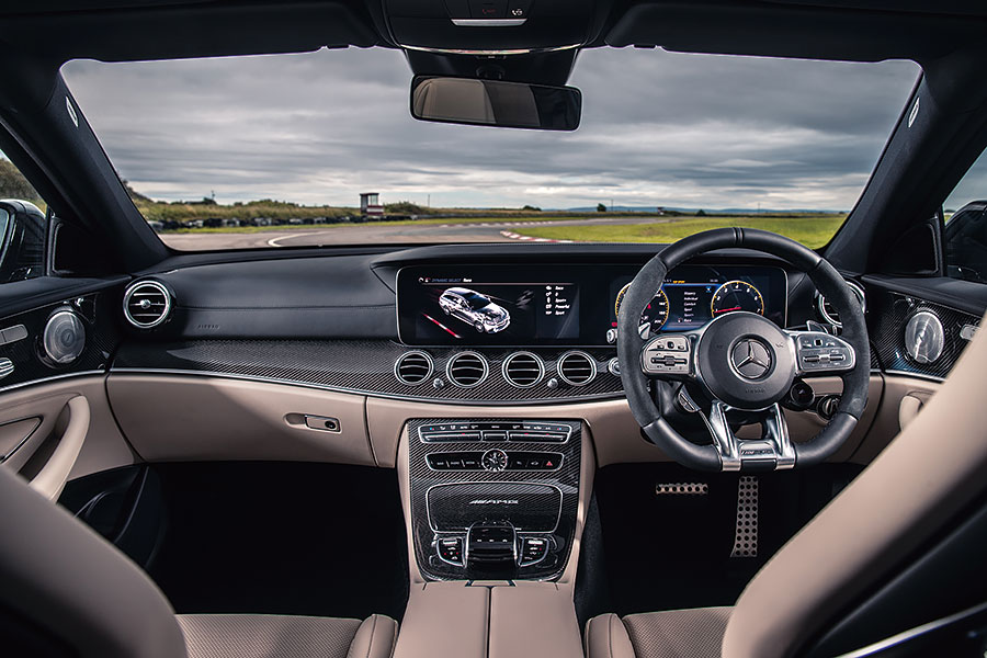 超級旅行車中最壞最兇的大野狼到底出自何門何派呢?家中各人會認同你的選擇嗎?且看奧迪RS 6、賓士E 63 S和Alpina B5一決高下。