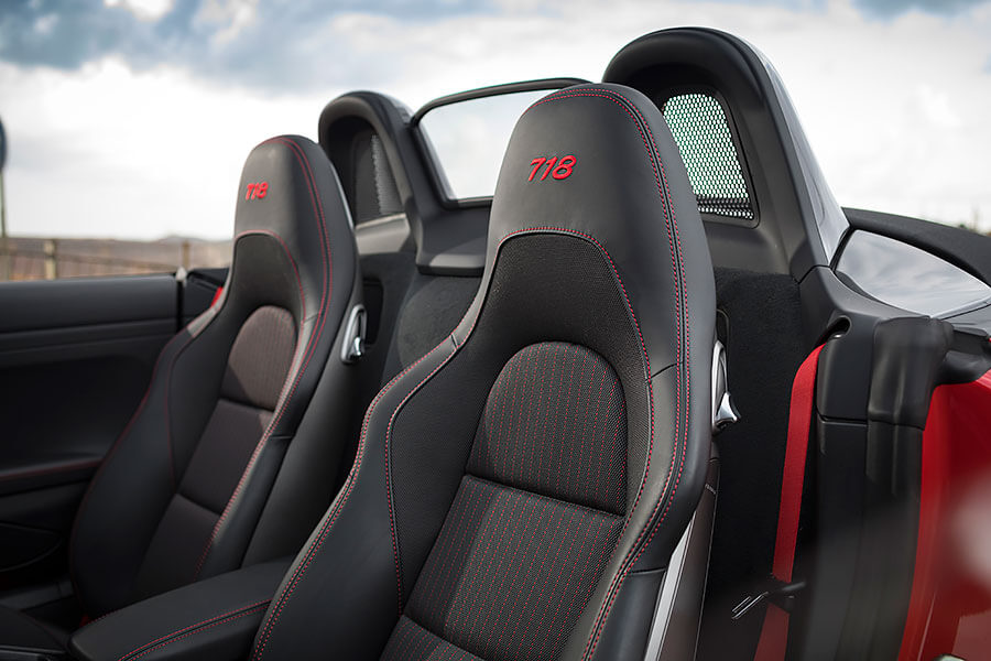 操控樂趣這種事情，當然還是純天然ㄟ尚好。