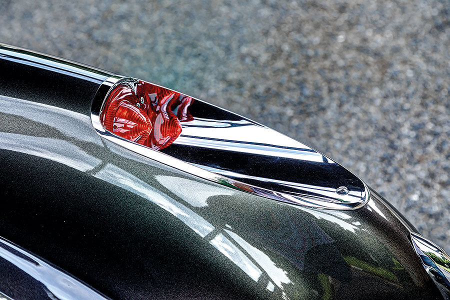 還記得四年前，在這個單元介紹過擁有10輛以上Toyota 2000GT，又為同好及自己製造難以入手零件的諸井猛嗎？