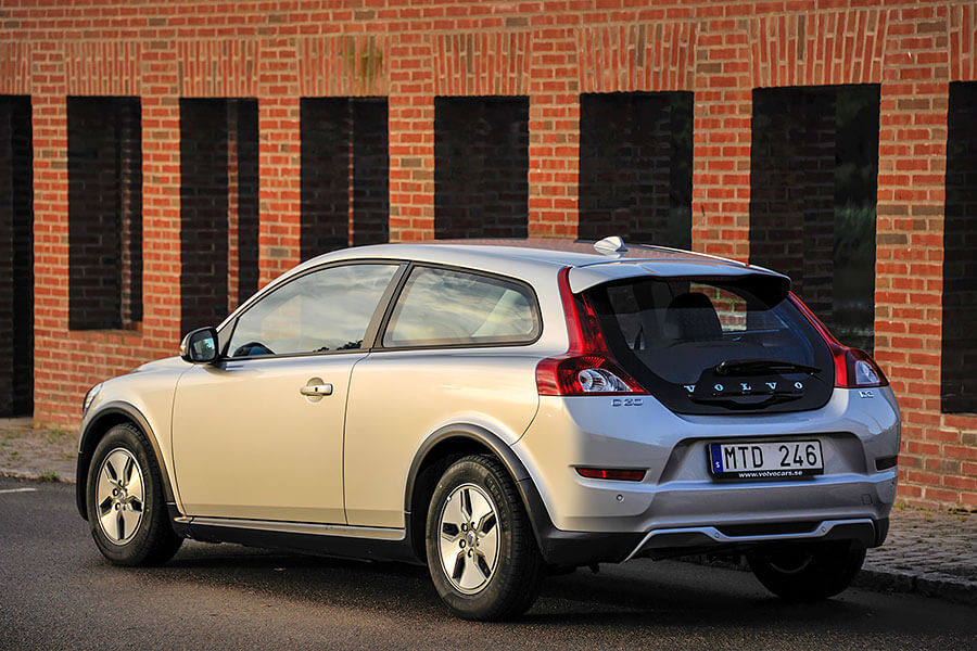 天真以為富豪百分之百等於帥氣紳士或氣質女神？它們認真瘋起來可是會超乎你的想像呢！