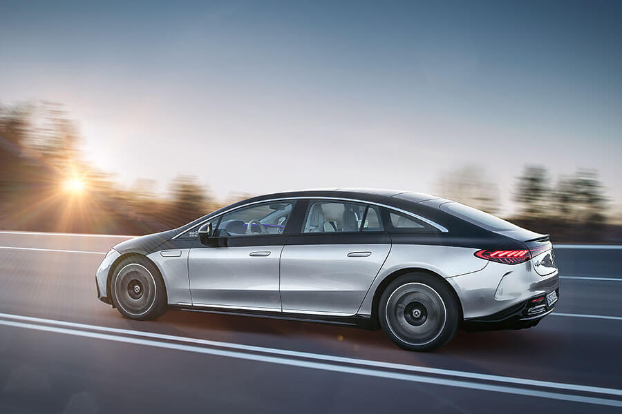 原以為W223 S-Class已經夠科幻了,結果卻沒料到賓士其實早已默默地在打造一艘宇宙太空船。