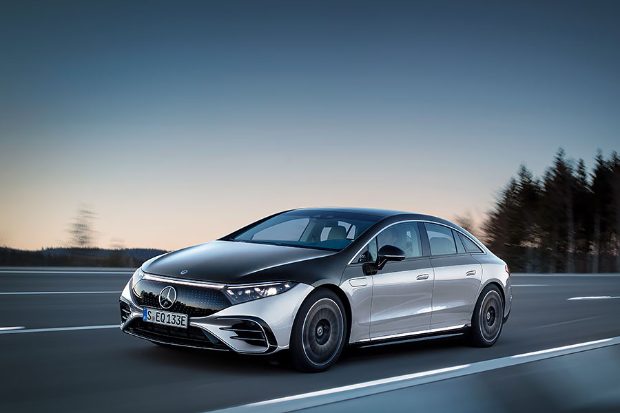 原以為W223 S-Class已經夠科幻了,結果卻沒料到賓士其實早已默默地在打造一艘宇宙太空船。