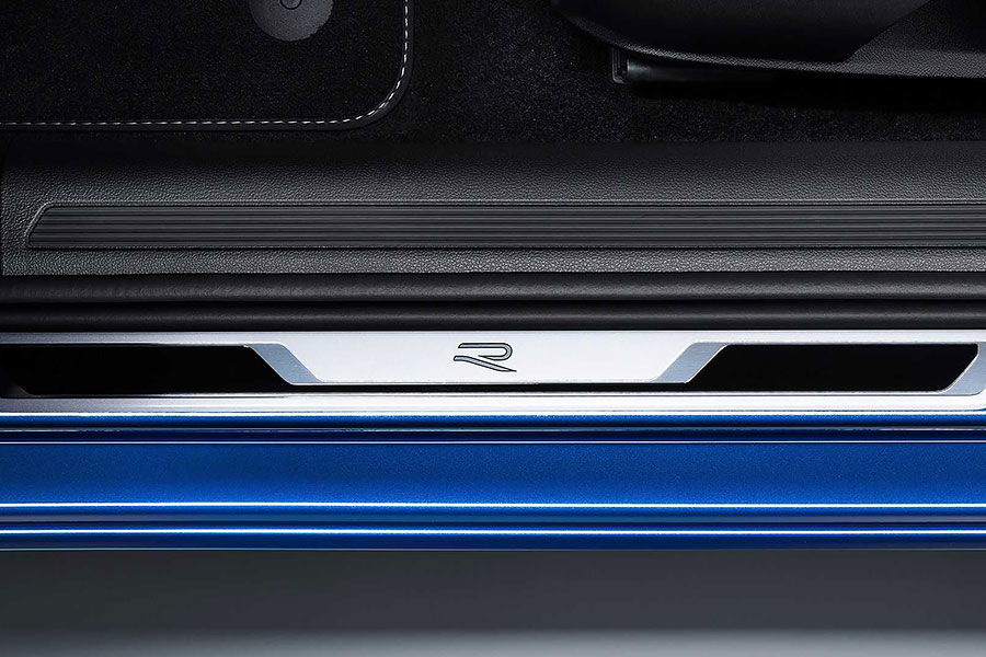 身為福斯家族的年輕代表,保羅豈有不走在流行尖端的道理。