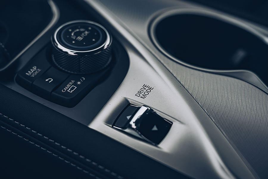 時代的變遷,對於多缸數引擎的愛好,我想是深埋在眾人心中