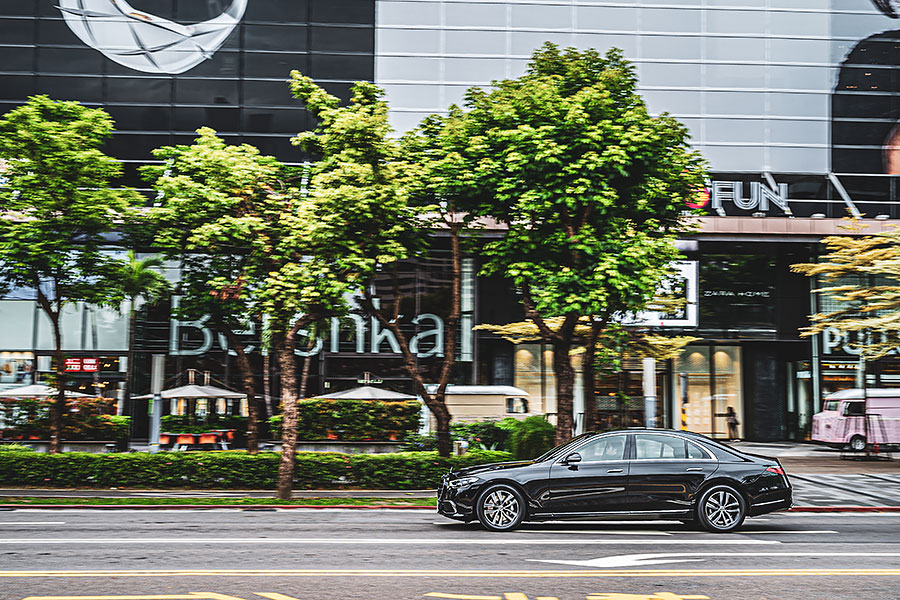 新S其實很有打先鋒之意,真正剿滅戰局的重兵還在後頭。