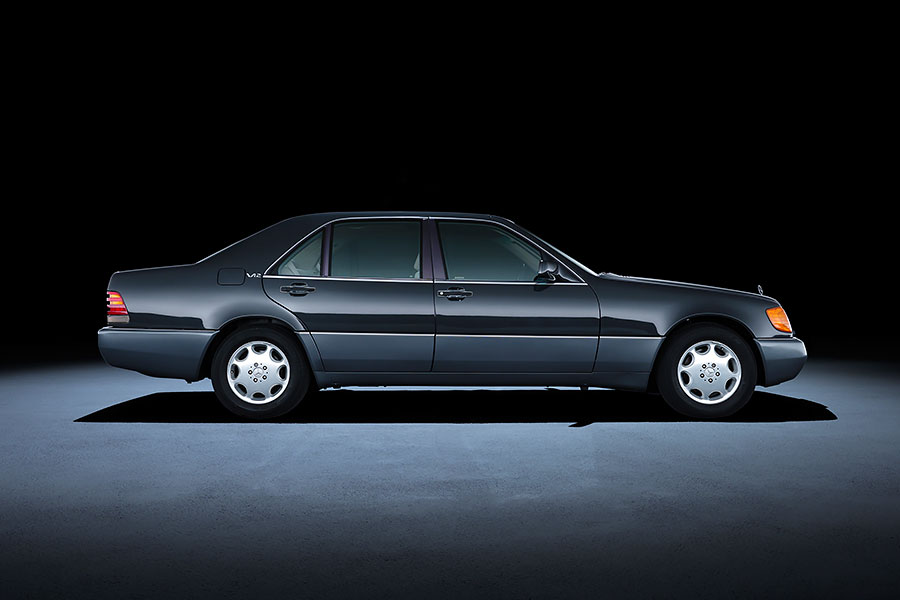 趁著W223 S-Class剛在台灣上市，TG決定來場跨時空之旅，帶領各位一同認識這款豪華三芒星的老祖宗們。