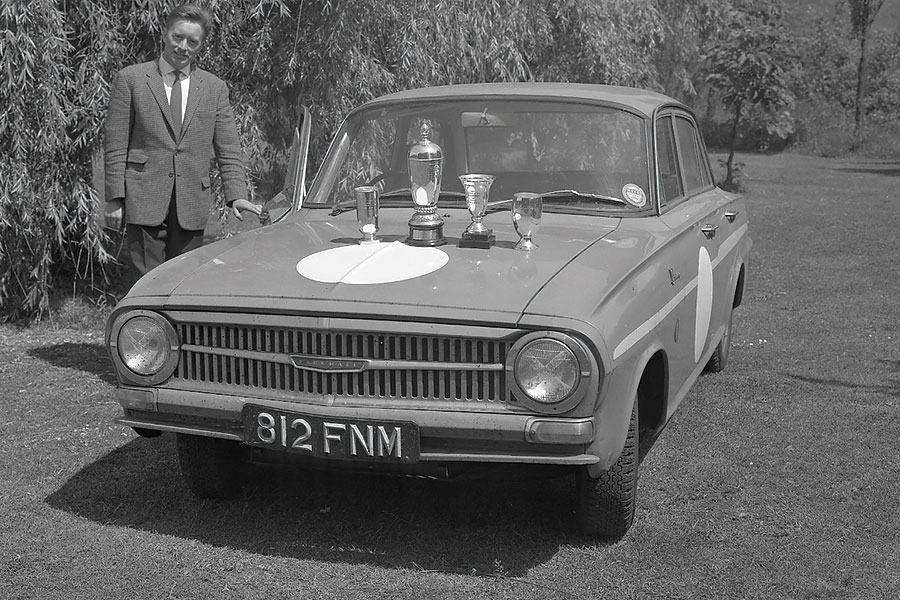 不遠千里環繞地球一圈也值得會一會的歐寶。