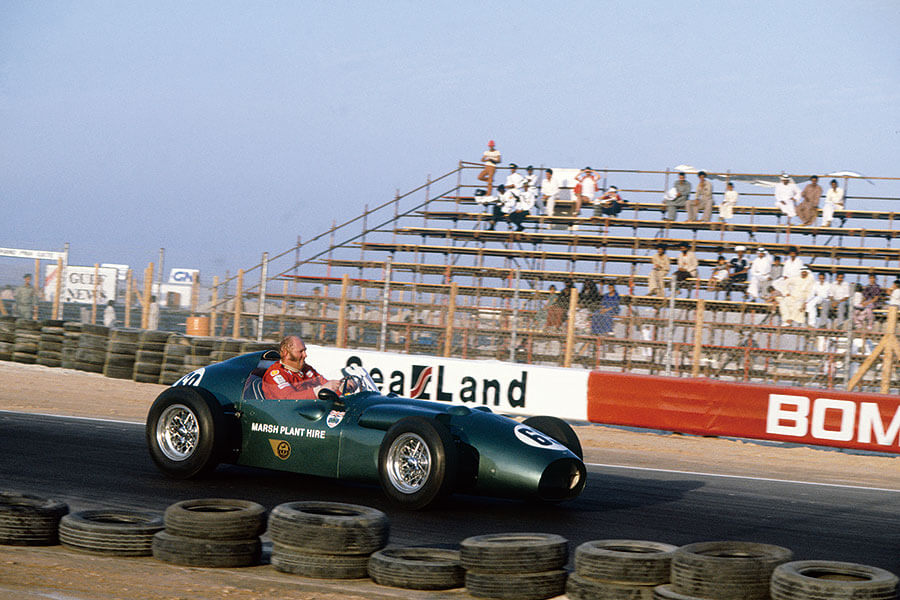 不遠千里環繞地球一圈也值得會一會的歐寶。