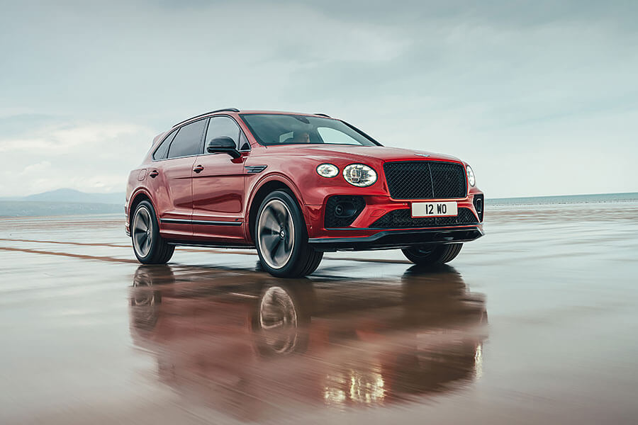 凡事都有第一次，所以就先給Bentayga來點S的吧。