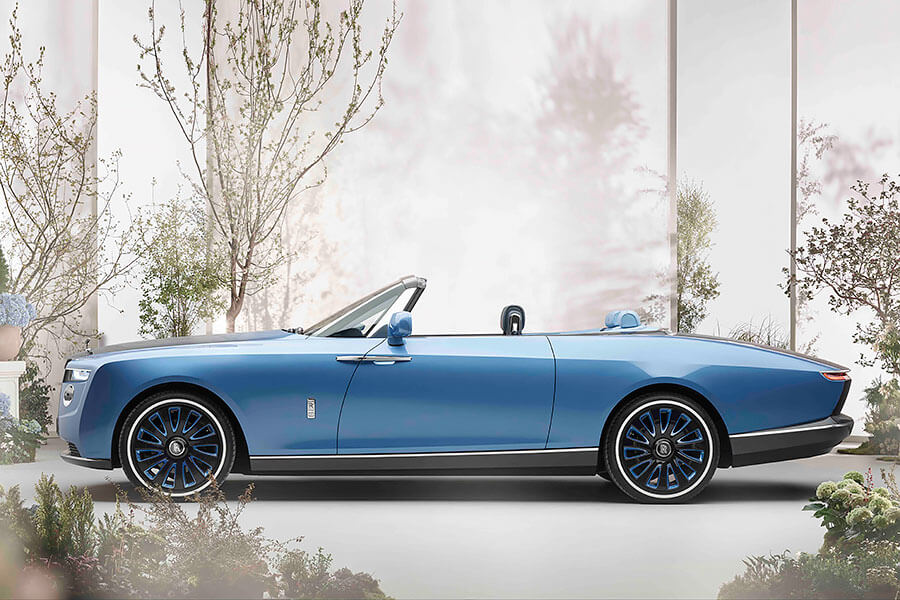 陸上行舟絕非什麼天方夜譚,交給老經驗的勞斯萊斯一切都能搞定。