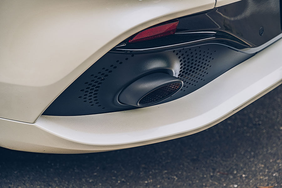 你我都好奇馬丁會用哪種手法造休旅,畢竟DBX可是蓋登Gaydon賦予厚望的大樹。