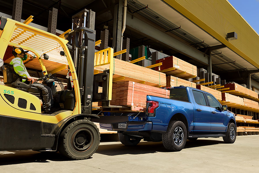 這既是一輛最強皮卡，也是一部最強發電機。
