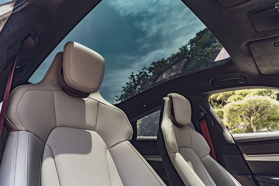 駕著一輛2.8秒快車,我需要到山中尋求平靜心靈之處。