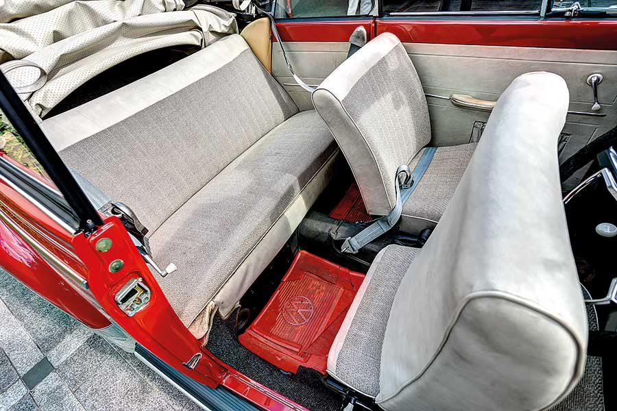 廣野幸誠將一部1966 Volkswagen Type 1 Convertible由日本運送到德國的Volkswagen總公司博物館,只為達成父親的心願……