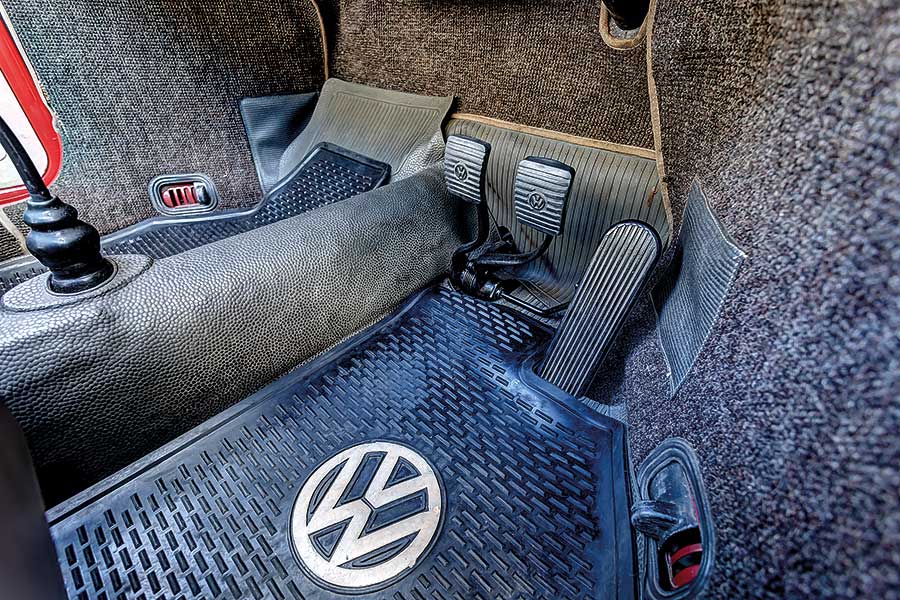 廣野幸誠將一部1966 Volkswagen Type 1 Convertible由日本運送到德國的Volkswagen總公司博物館,只為達成父親的心願……