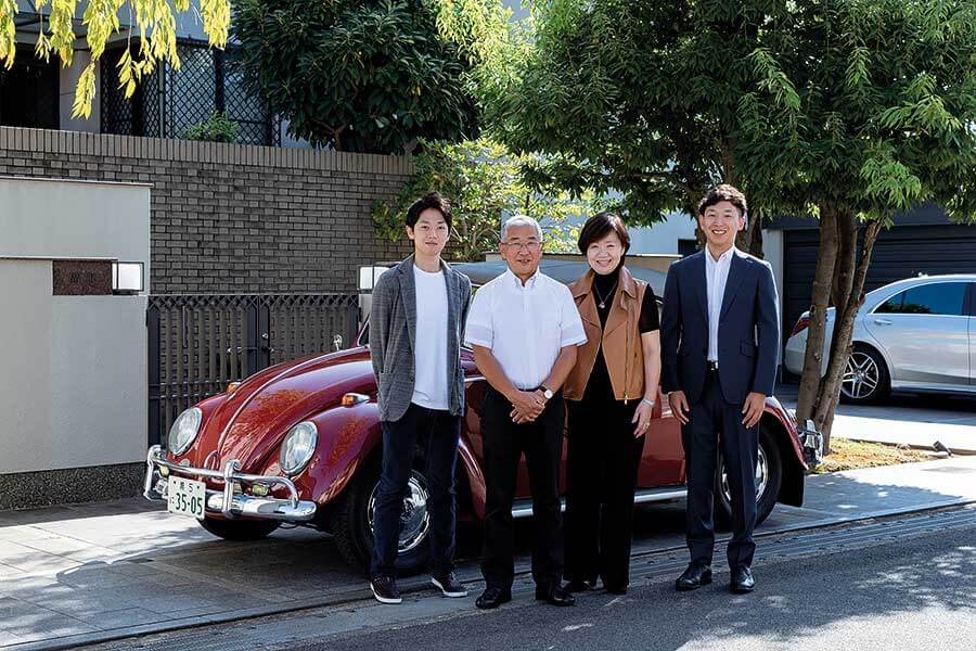 廣野幸誠將一部1966 Volkswagen Type 1 Convertible由日本運送到德國的Volkswagen總公司博物館，只為達成父親的心願……