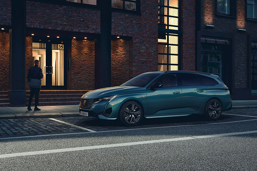 如果有一場專為旅行車舉辦的選美比賽,那麼第一和第二名肯定將由寶獅包辦。