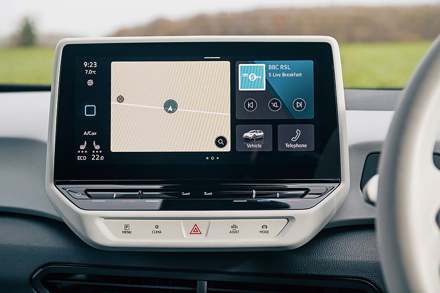 福斯全電動新血應該可以大勝日產老江湖,不是嗎?可是對上人人皆欲除之而後快的電動對手,結果又會鹿死誰手呢?