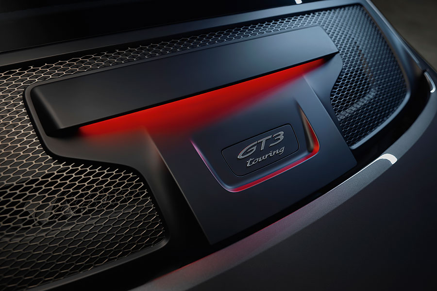 少了尾巴，多了貴氣，Porsche 911 GT3 Touring威力照樣包你滿意。