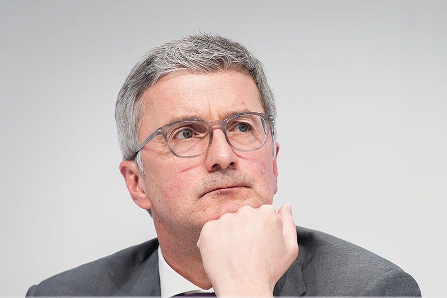 從最風光的傑作,至到最慘淡的低潮,這裡備妥你想知的一切,以及好些你不想知道的逸聞軼事。