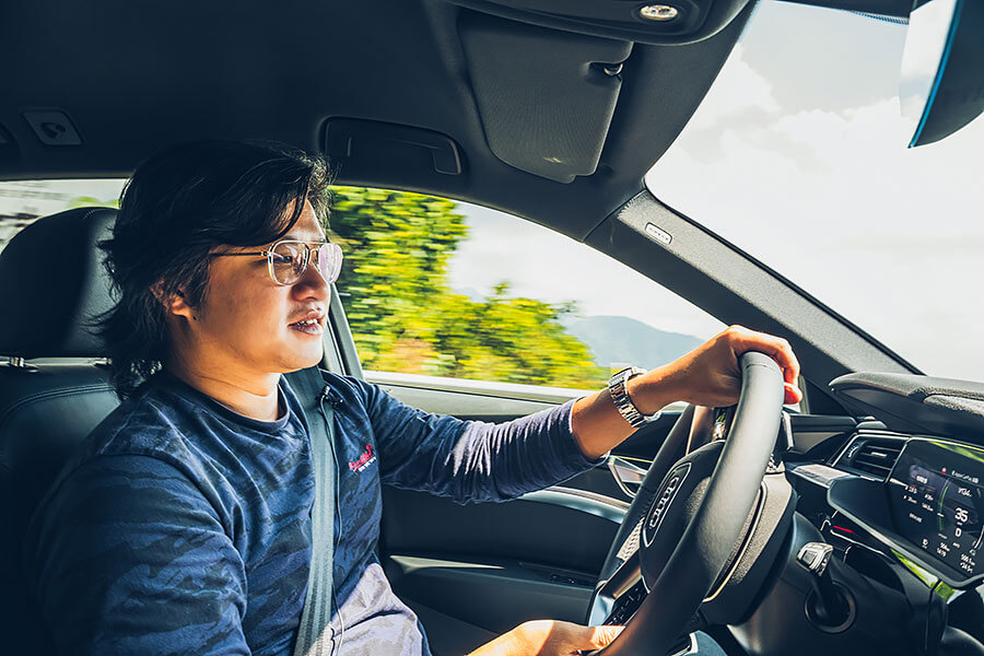 壯遊,對TG同仁只是跑去廚房喝水一樣日常簡單的事,等等!你叫我開電動車!?