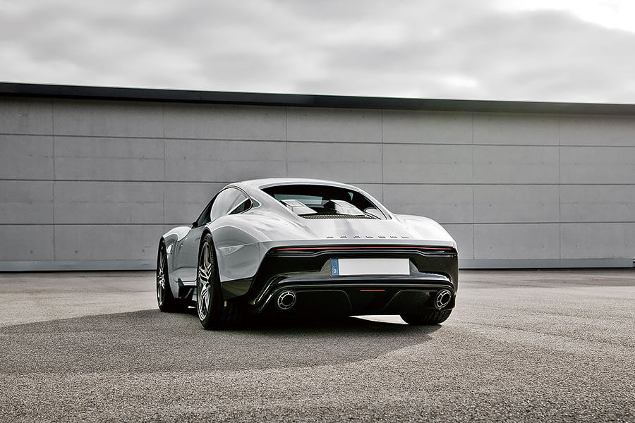 歡迎大家進入汽車設計師的腦海,一片處處漂浮著「如果這樣又會如何」,各種奇思妙想和保時捷十大傑作之類的汪洋大海。