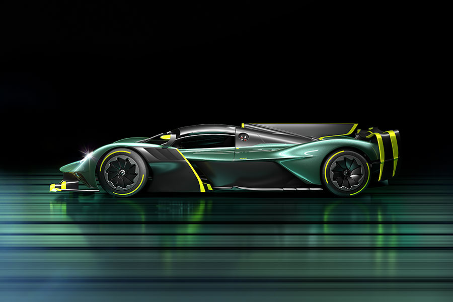 對比三年前概念車的生澀模樣,如今的女武神早已進入完全體階段,準備和四十位VIP車主一起殺翻賽道。