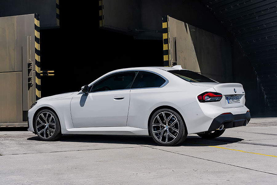 四門前驅2GC始終不對味?不如趕緊試試這道新鮮出爐,更加可口味美的雙門後驅2 Series Coupe吧!